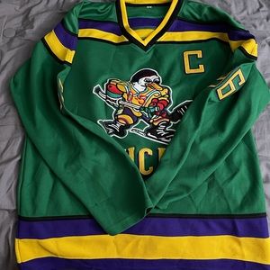 Mighty Ducks Hockey Jersey Medium Charlie Conway